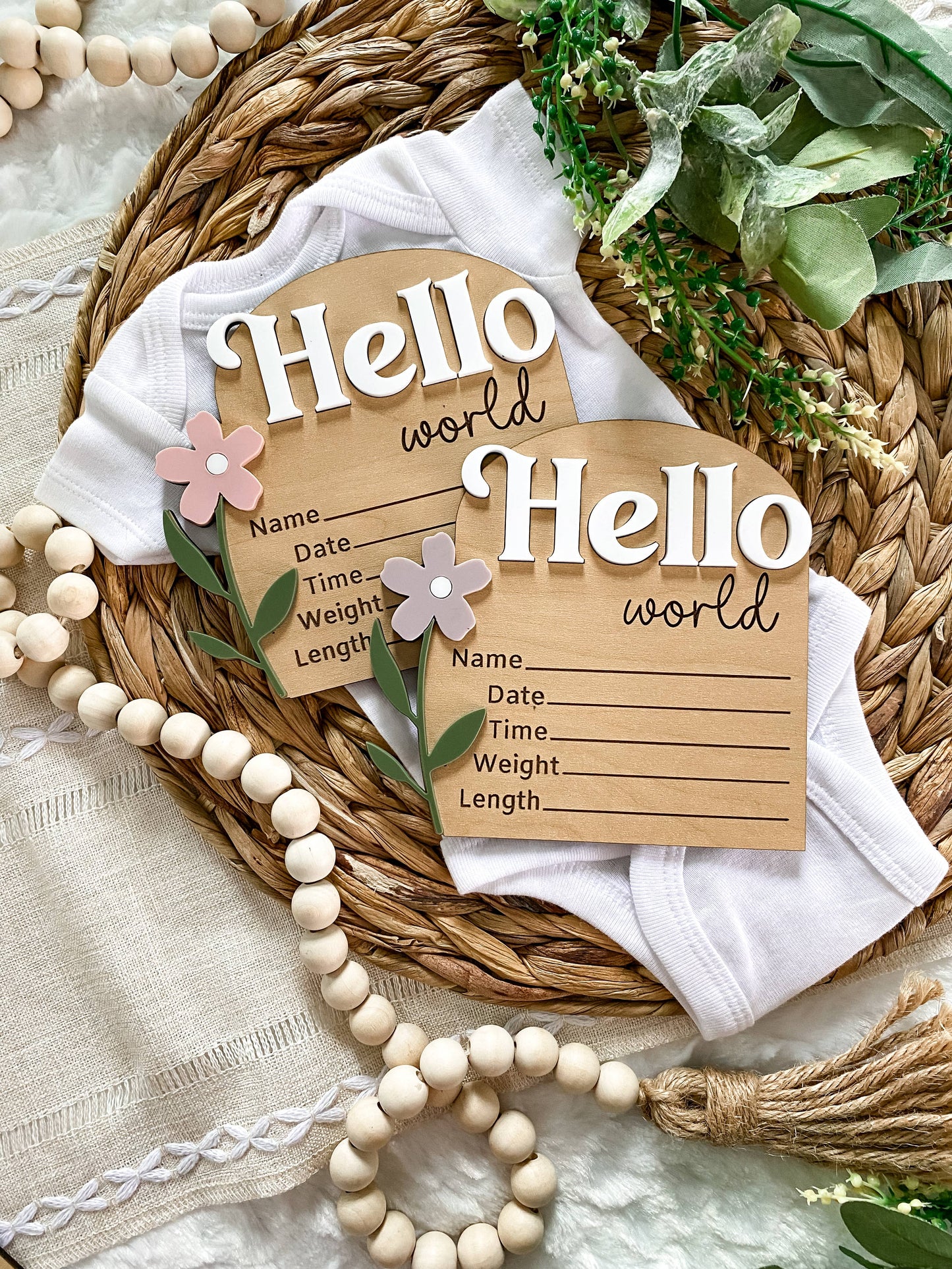Hello World Birth Stat Sign - Pretty Wildflowers : Dusty Mauve