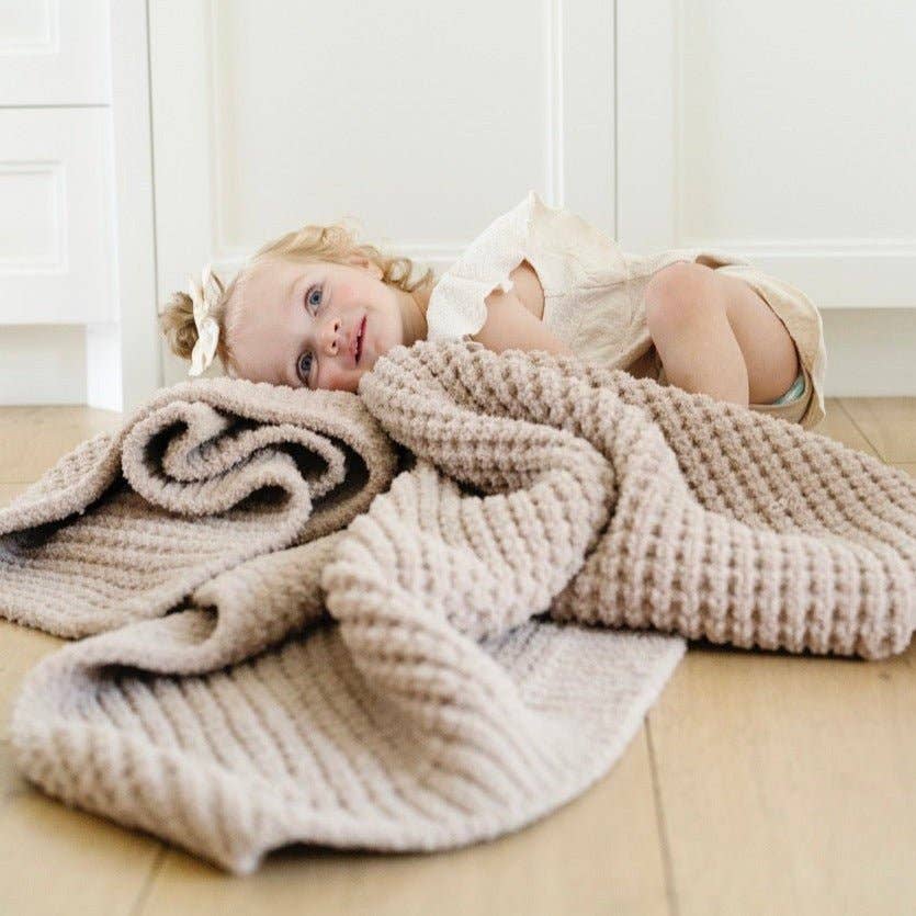 WAFFLE KNIT RECEIVING BLANKETS: Wheat