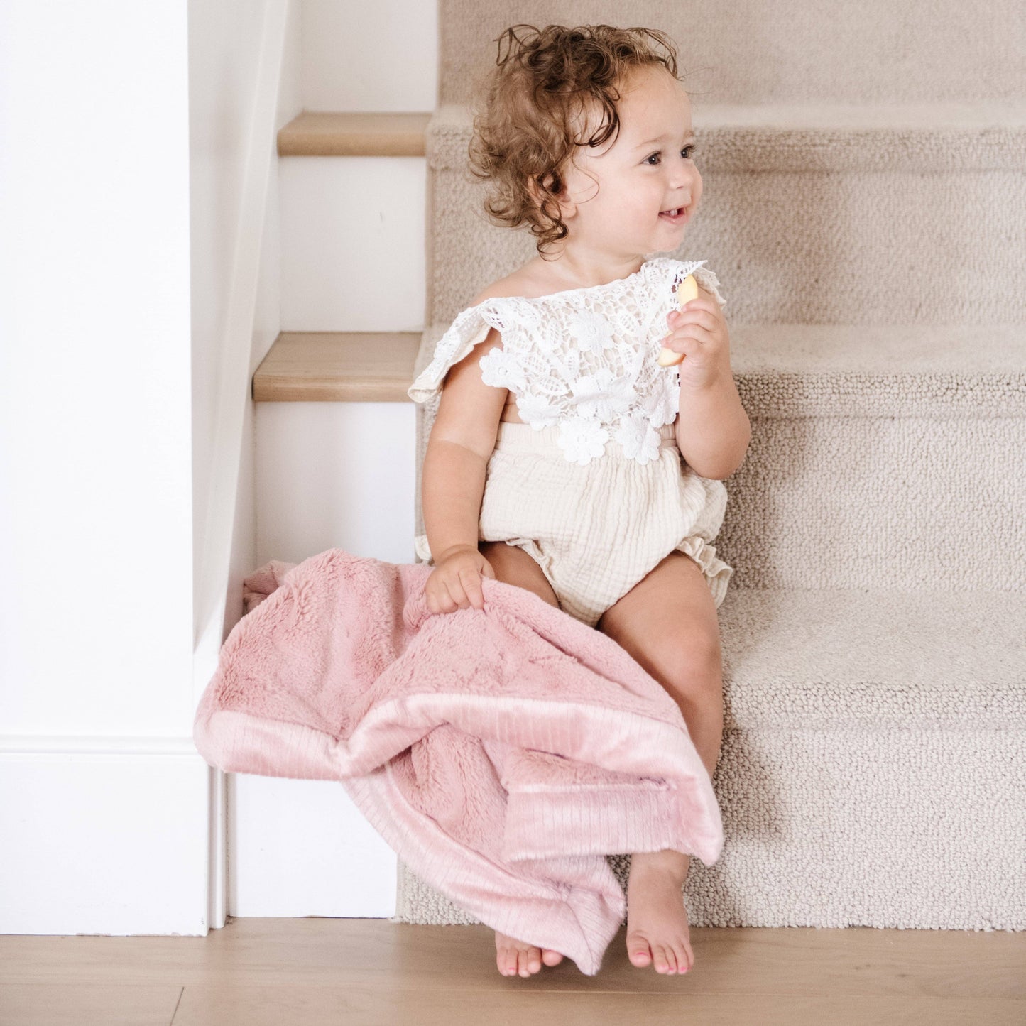 LUSH MINI BLANKETS: Natural