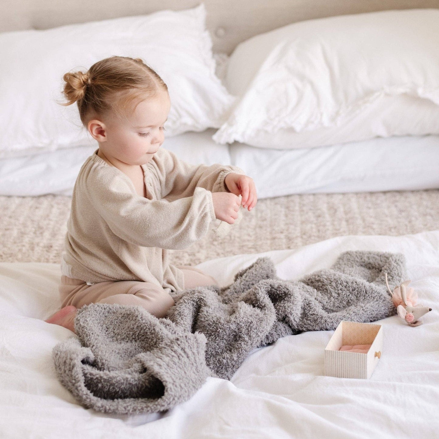 BAMBONI® RECEIVING BLANKETS: Light Pink
