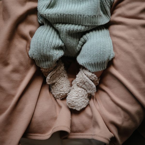 Cozy Baby Booties (Oatmeal)