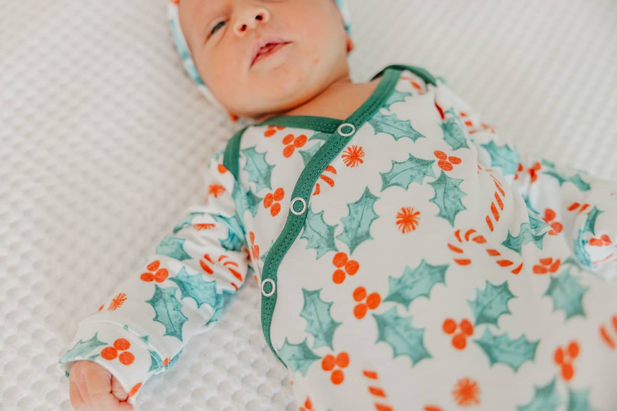 Holly Newborn Knotted Gown