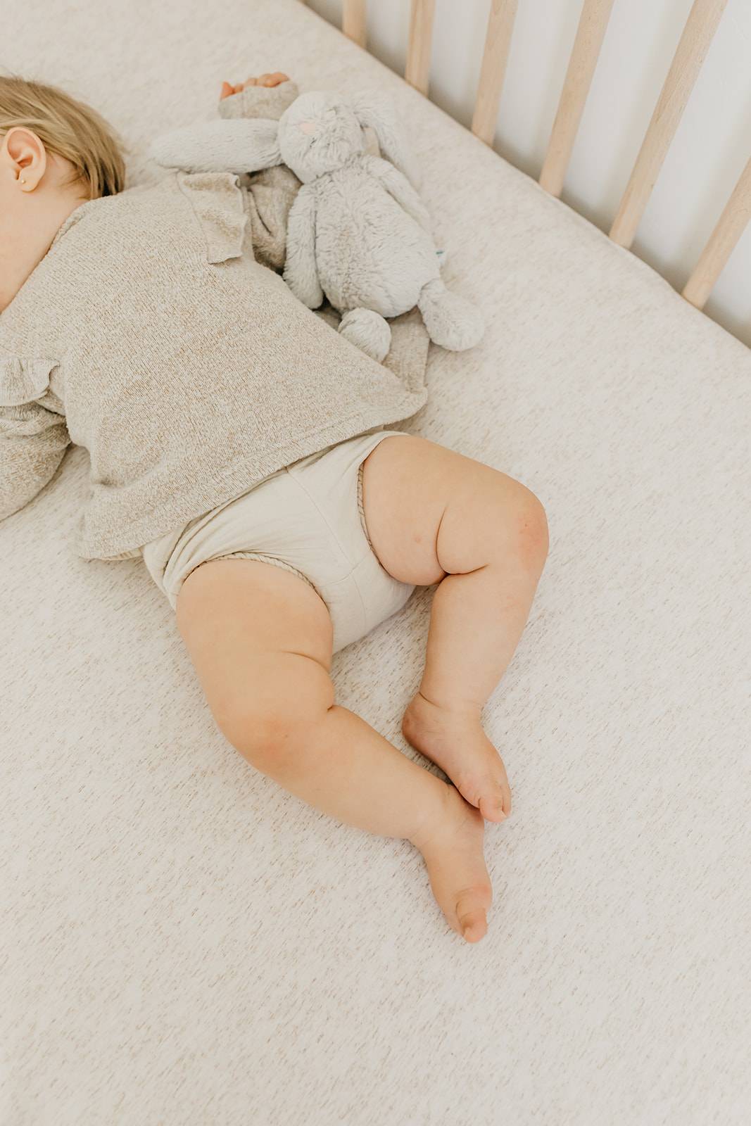 Oat Premium Crib Sheet