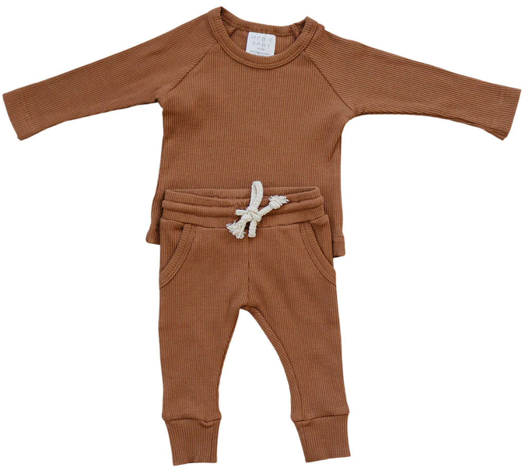 Rust Ribbed outfit