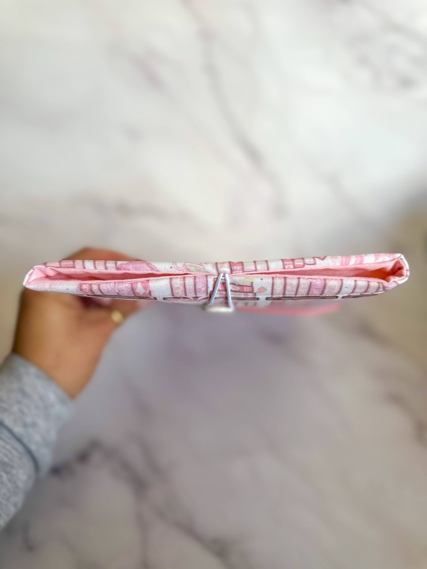 PINK COQUETTE LIBRARY book sleeve: Pink bow / XL