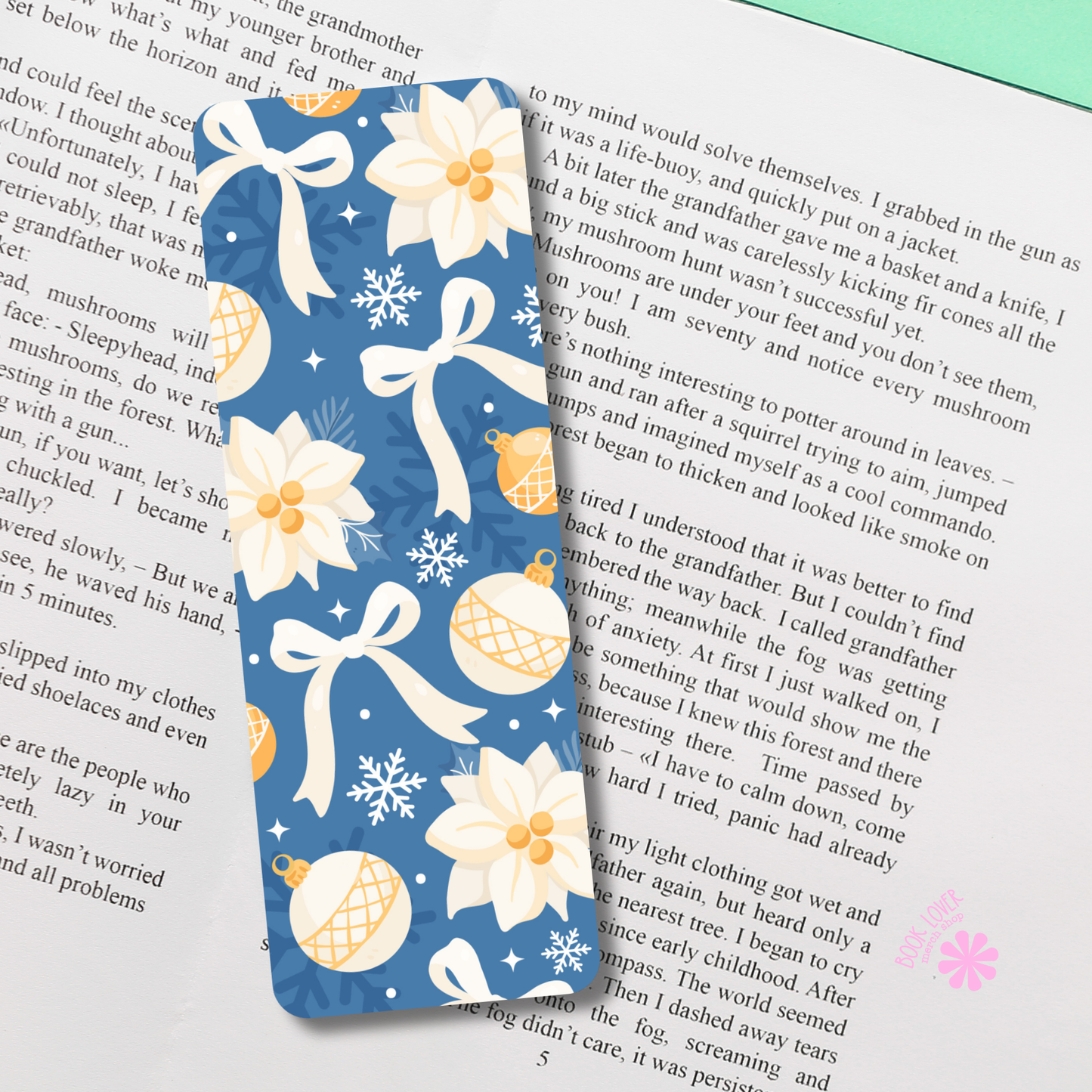Cozy Winter Bookish Bookmark / Coquette Bookish Bookmark