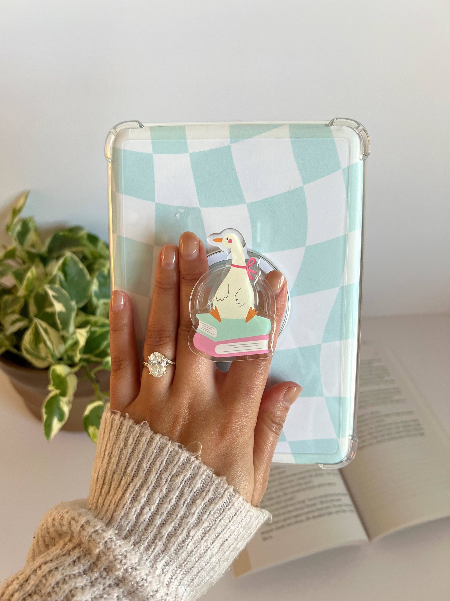 Reading Goose Kindle Grip,Bookish Gift & E-Reader Accessory