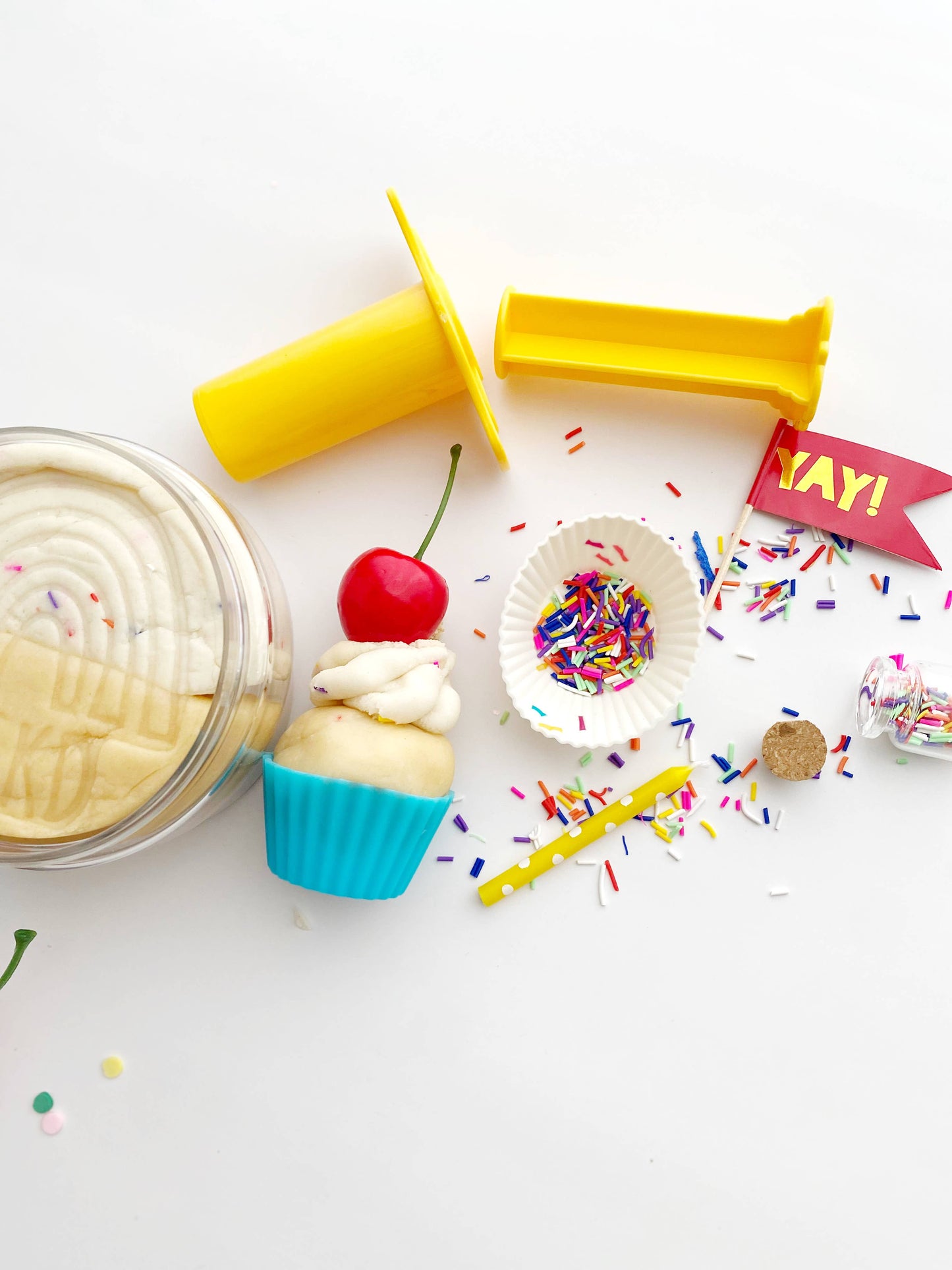 Cupcake Sensory Play Dough Kit