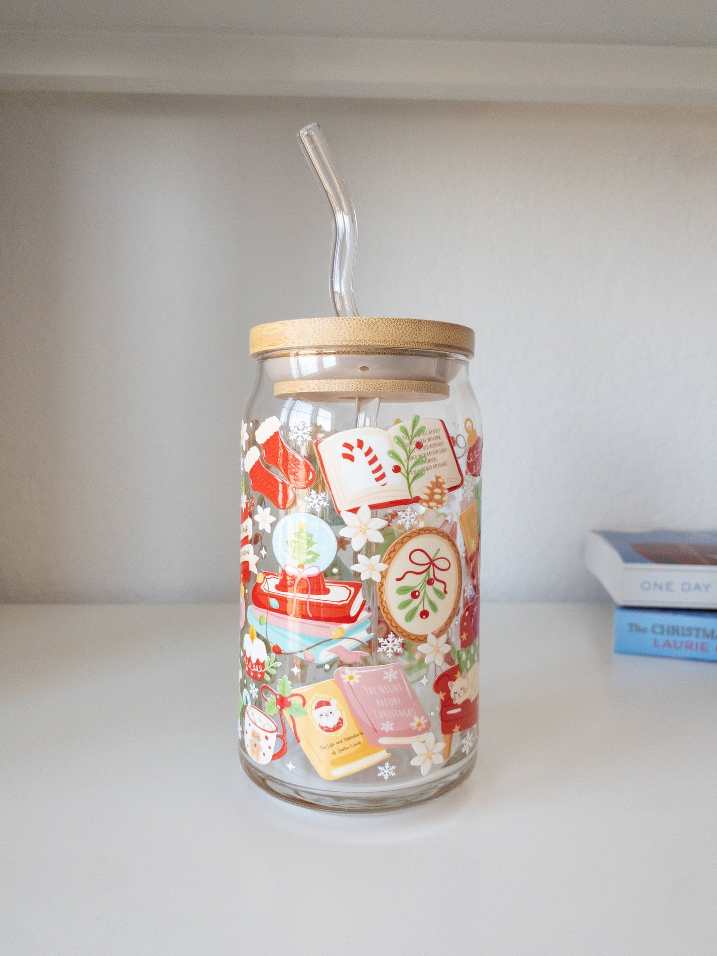 Holiday Bookish Glass Cup – 16oz & 20oz : Add lid and straw / 16 oz