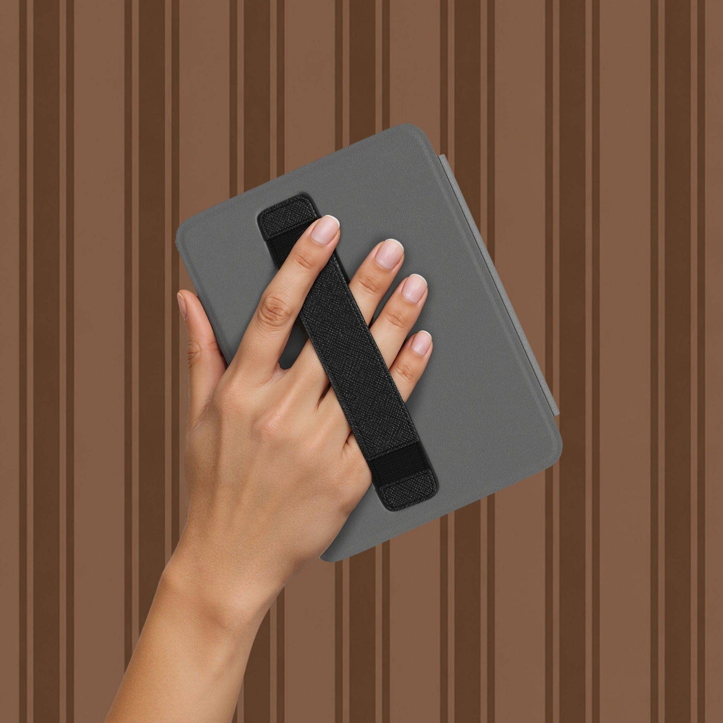 Kindle Paperwhite Case: 9 brown polka dot / Paperwhite 12/Colorsoft 7"