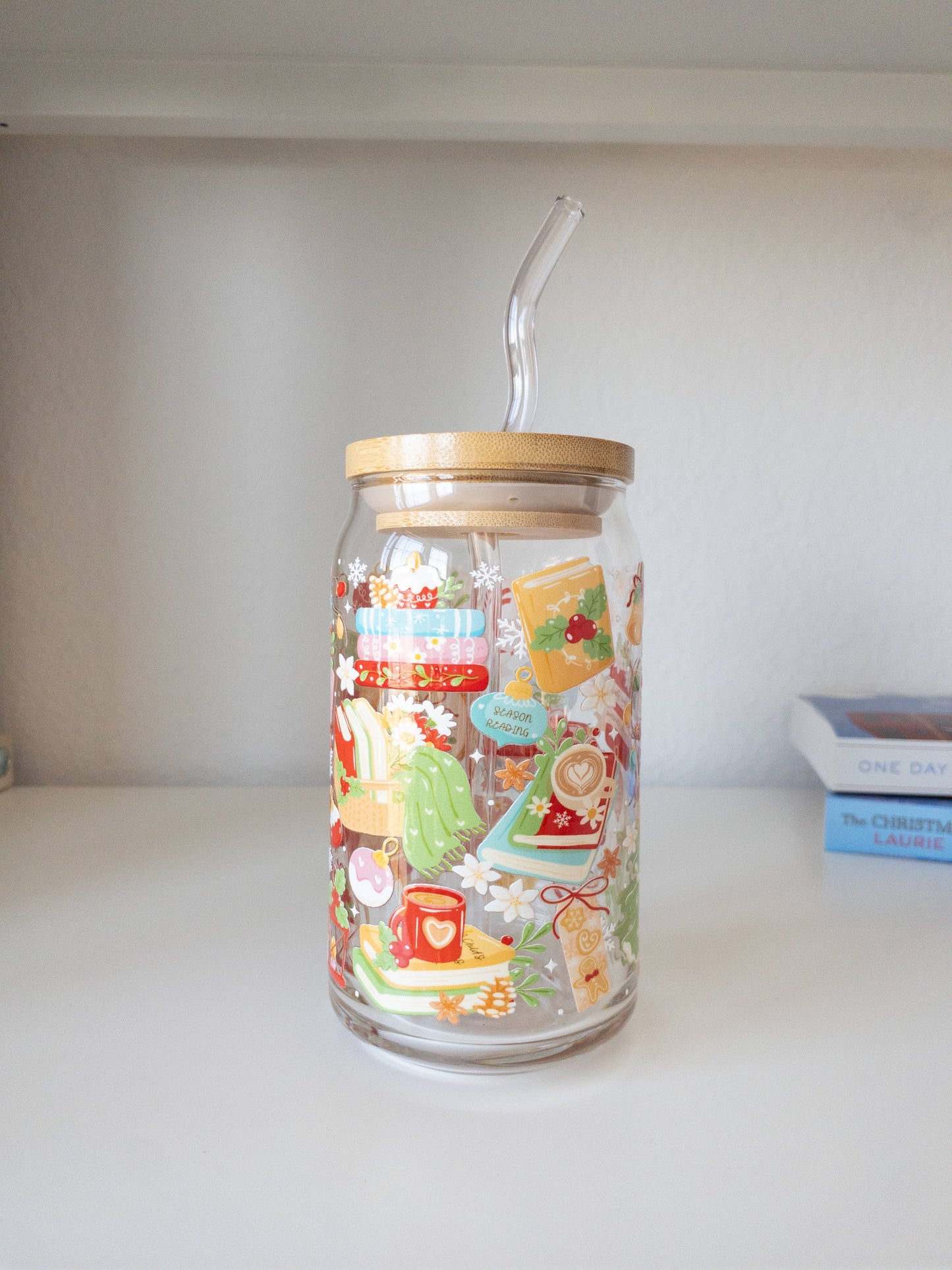 Holiday Bookish Glass Cup – 16oz & 20oz : Add lid and straw / 16 oz
