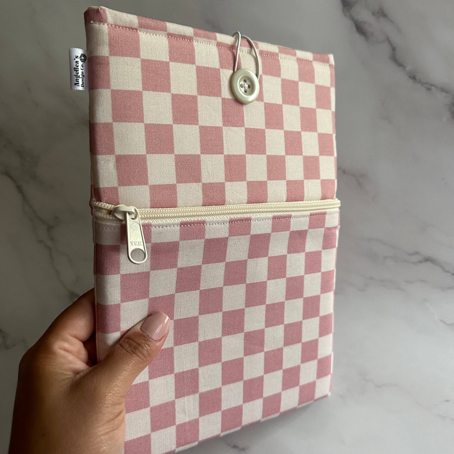 PINK CHECKERED book sleeve: XL