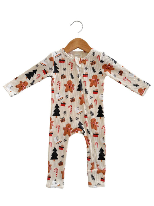 Organic Waffle Basic Zip Romper, Gingerbread Wonderland Snow