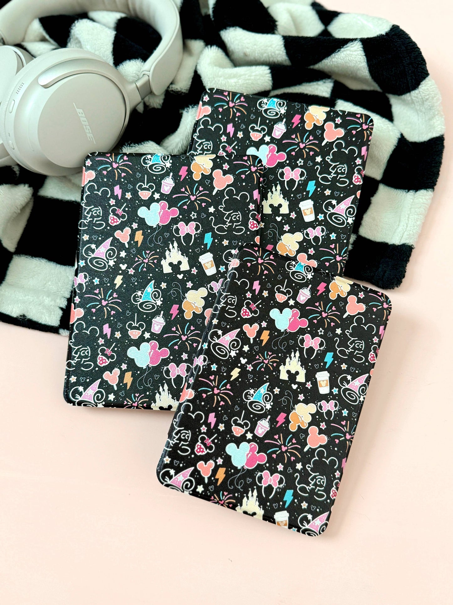 Kindle Case Cover w/ Clear Back &Cover Strap - Magical Mouse : 12th Generation 7" Paperwhite/Colorsoft