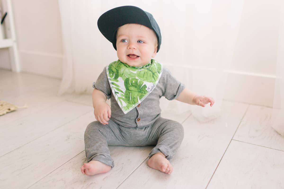 Noah Baby Bandana Bib Set (4-pack)