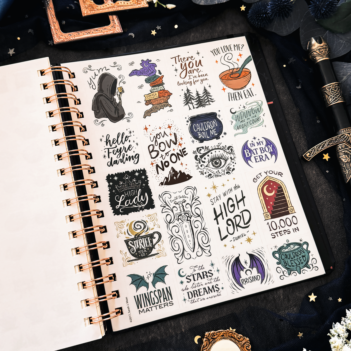 A Court of Thorns and Roses: Velaris 2027 Weekly Planner, Personal Organizer