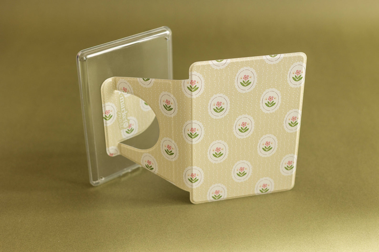 Cottage Blooms Removable Cover Kindle Case: PPW 11th Gen